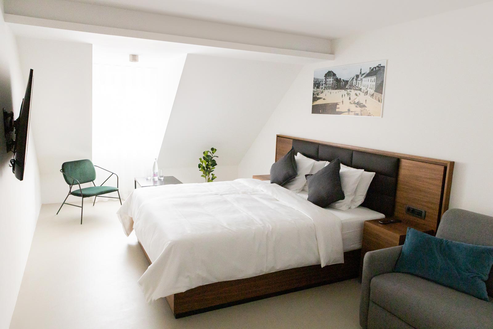 LJUBLJANA fully equipped apartment in a renovated building RENTAL